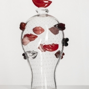 KISSING TROPHY